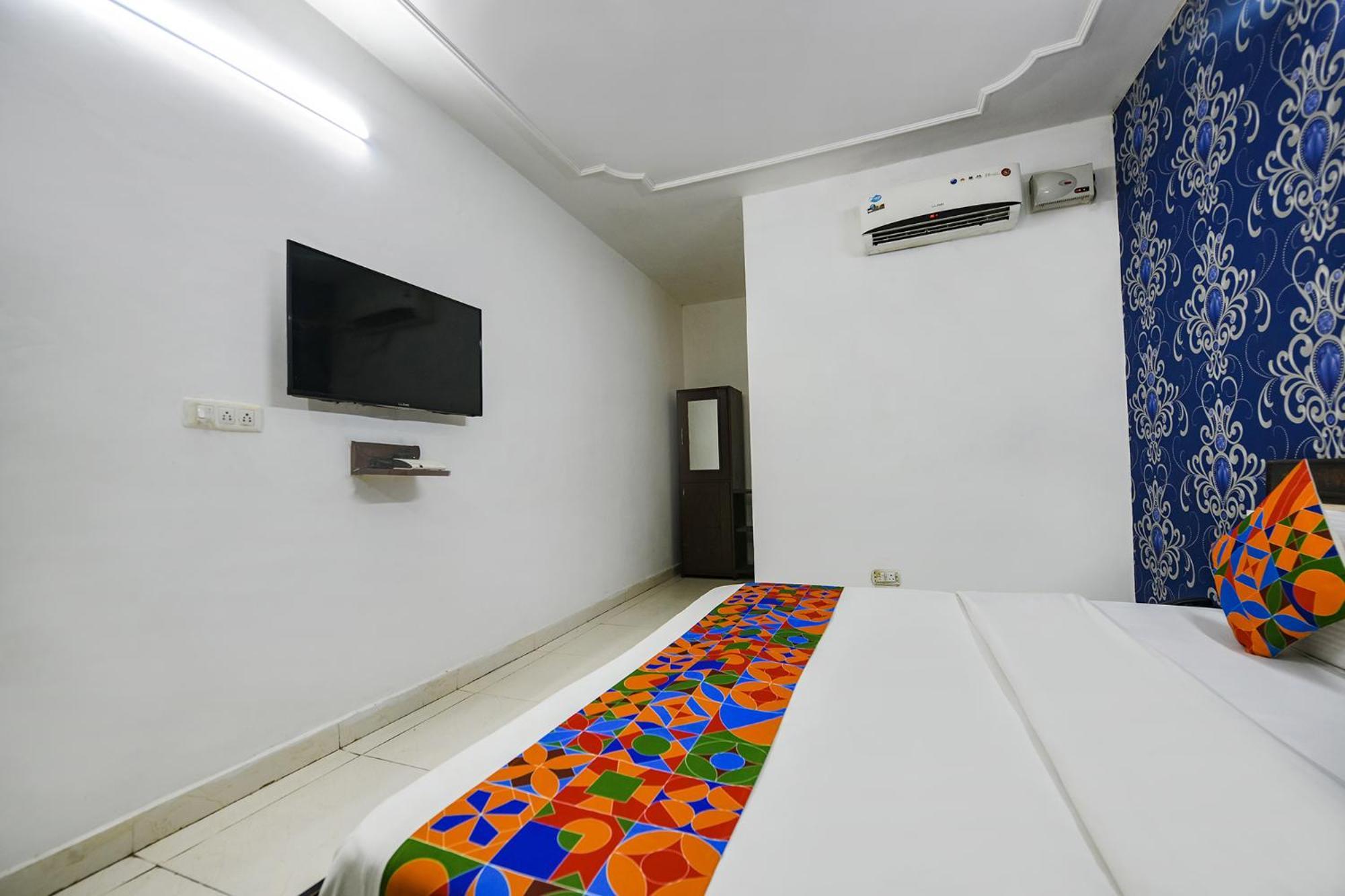 Fabexpress Diamond Sec 45 Chandīgarh Exterior foto